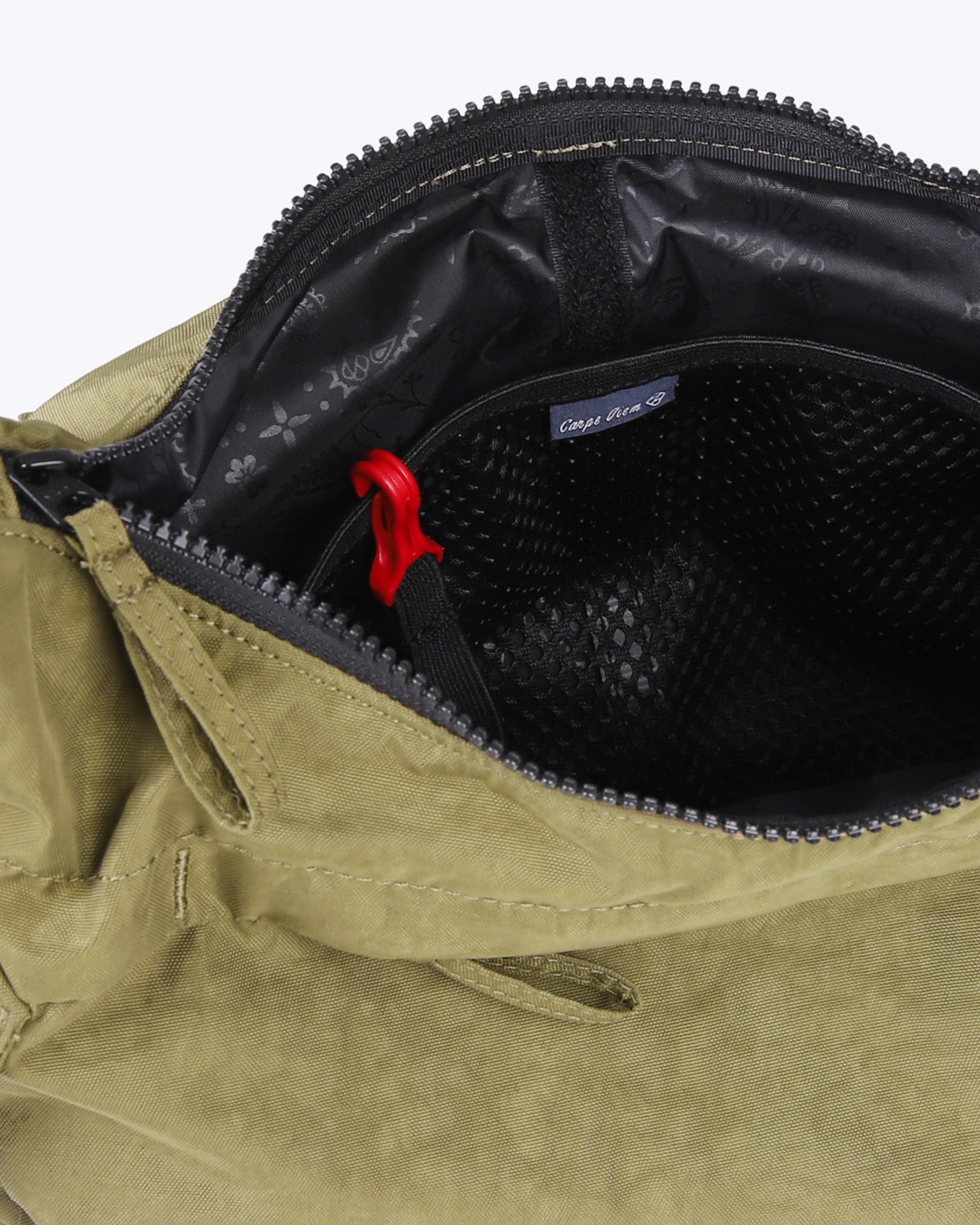 THE CARGO PACK-2